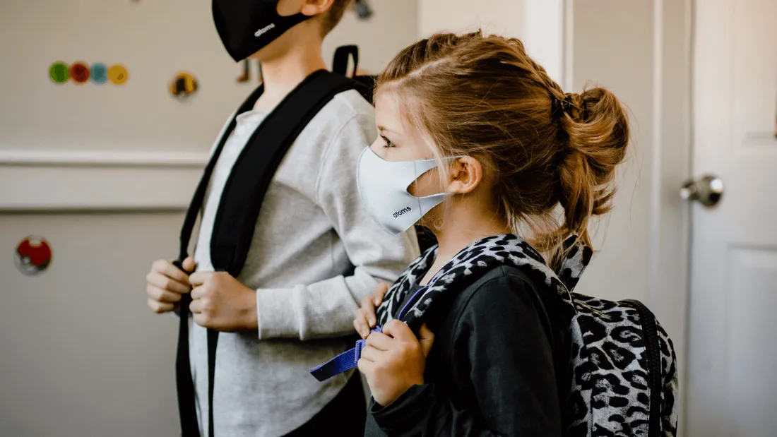 Rentrée scolaire sous tension, face à la vague Omicron