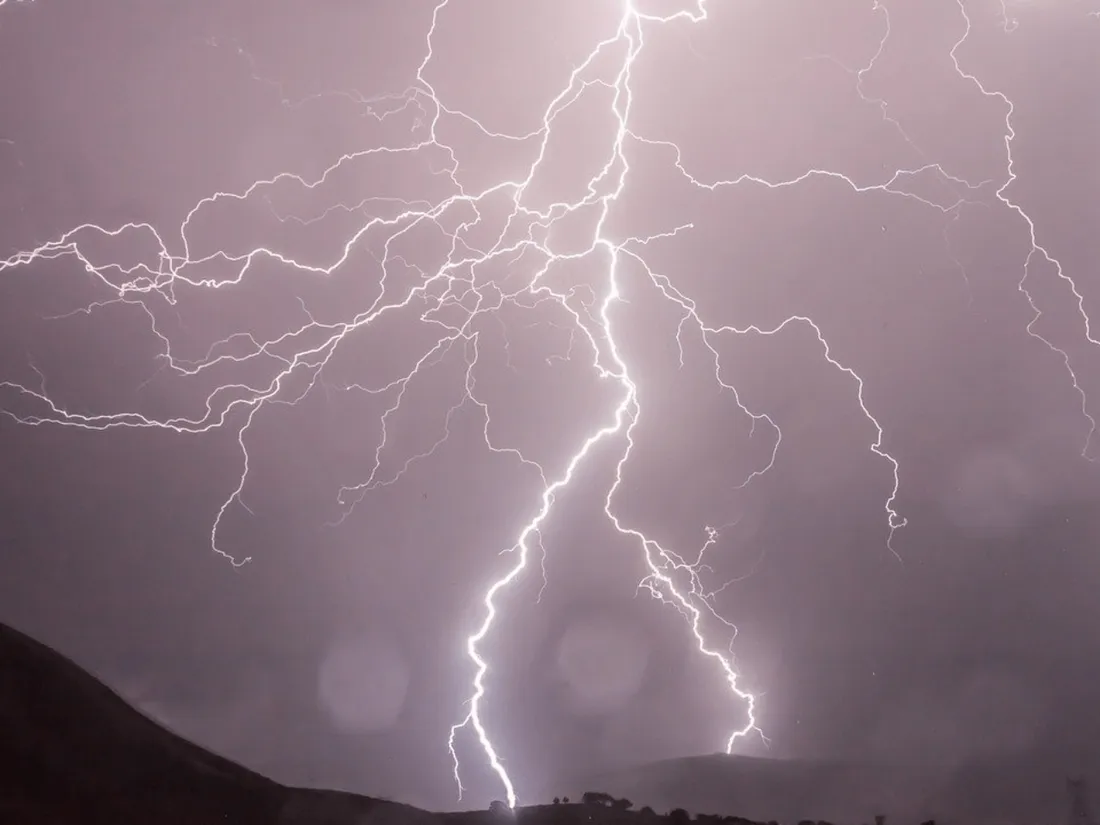 Orages : 25 départements placés en vigilance orange