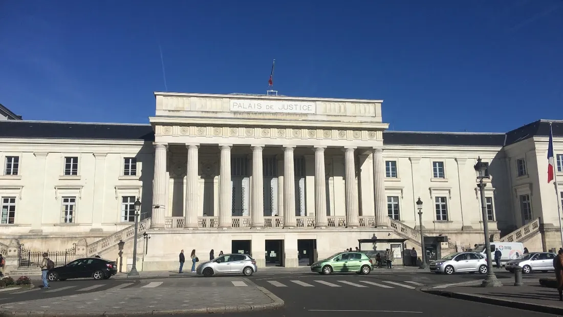 Palais de justice de Tours