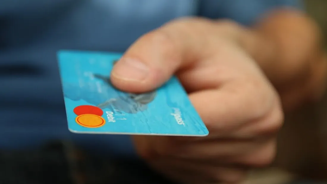 Moyen de paiement : le succès du sans contact, malgré la résistance des chèques et de l’espèces