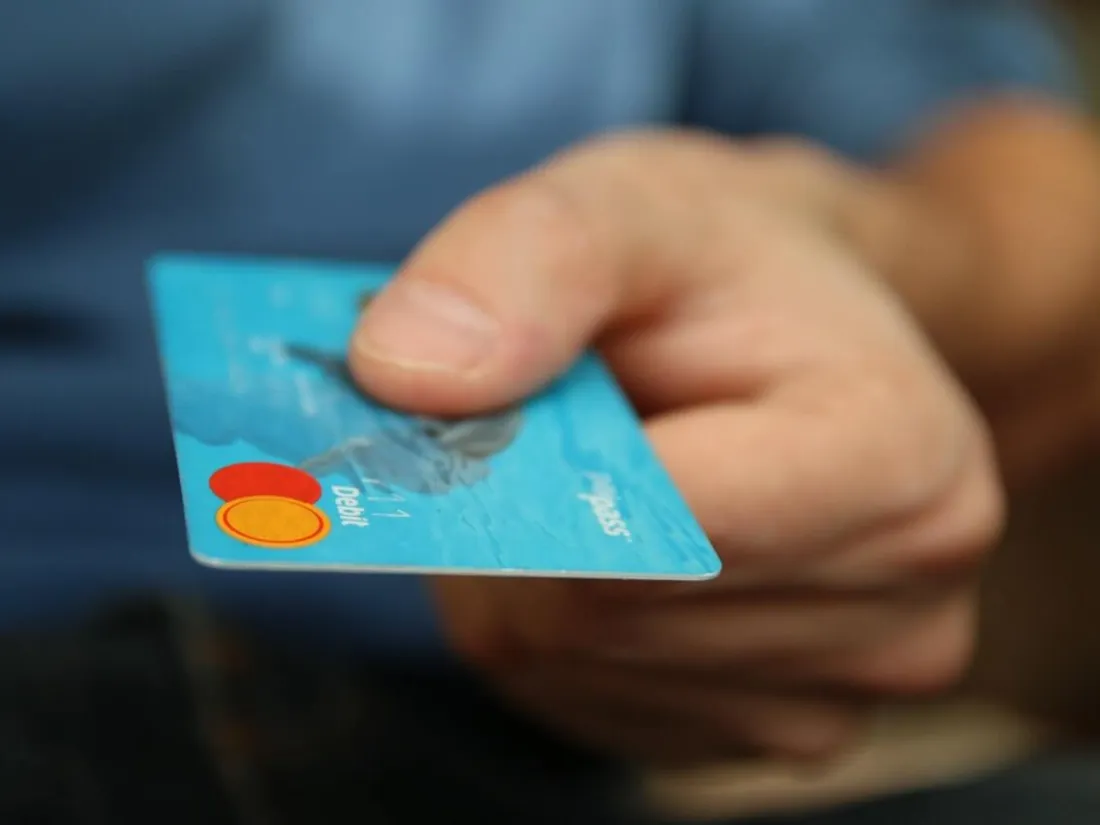 Moyen de paiement : le succès du sans contact, malgré la résistance des chèques et de l’espèces