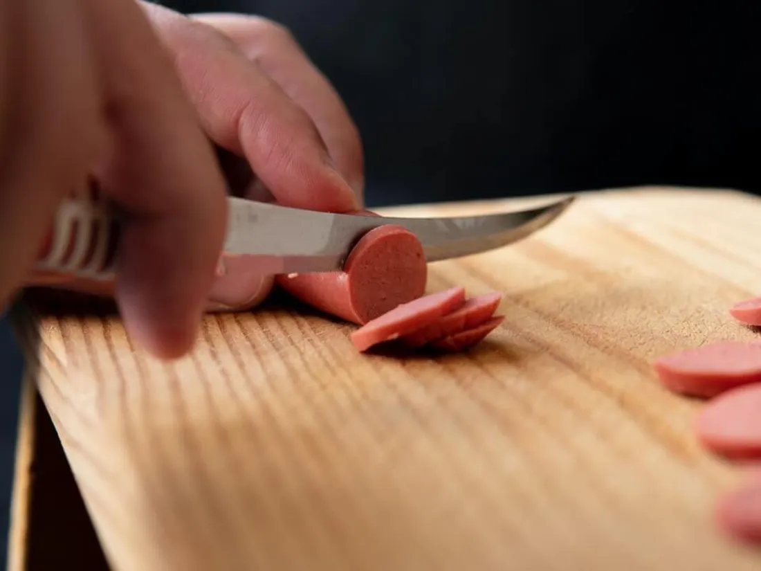 Un garçonnet étouffé par une saucisse: Herta devant les juges ce