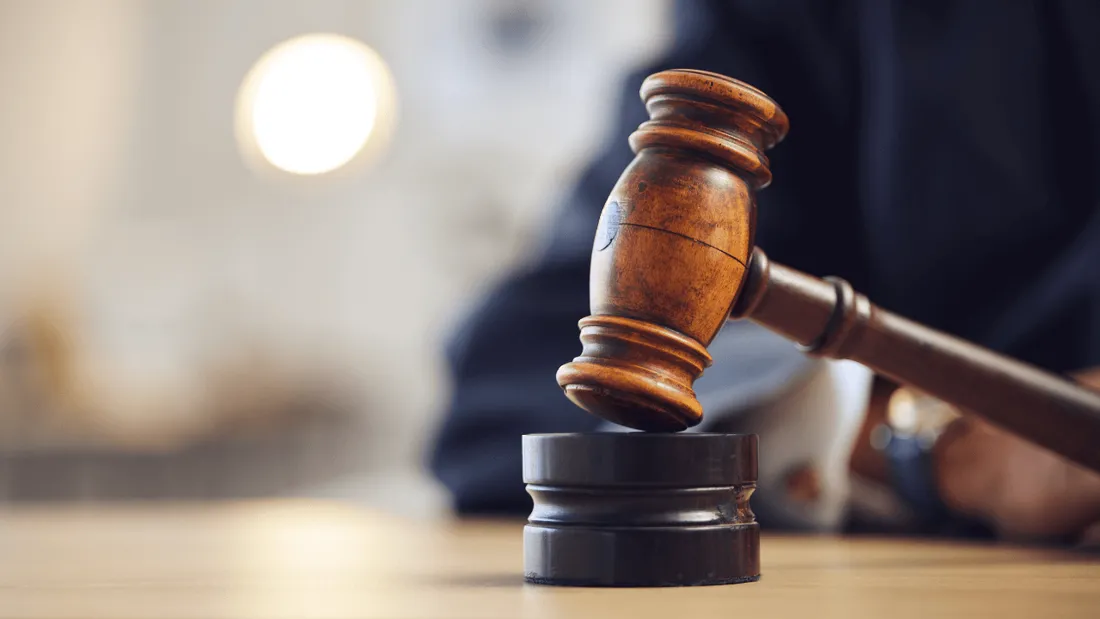 illustration décision de justice