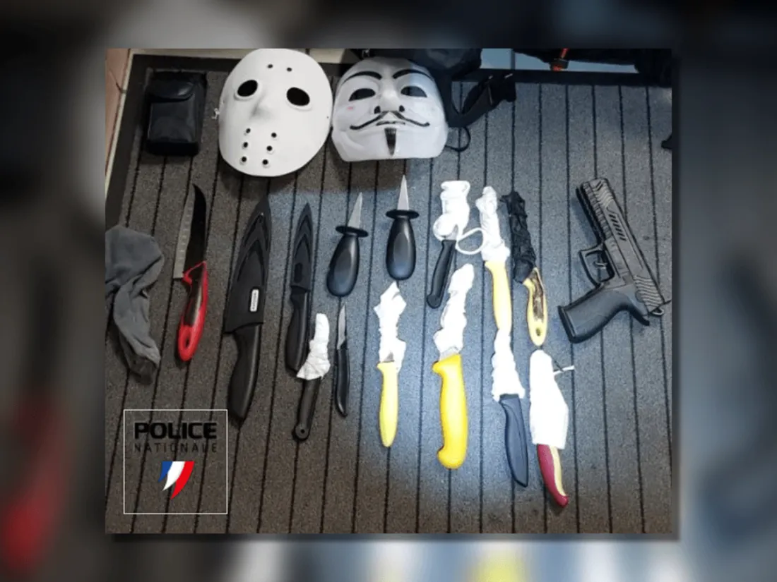 Nantes : un adolescent angevin interpellé avec de nombreux couteaux sur lui