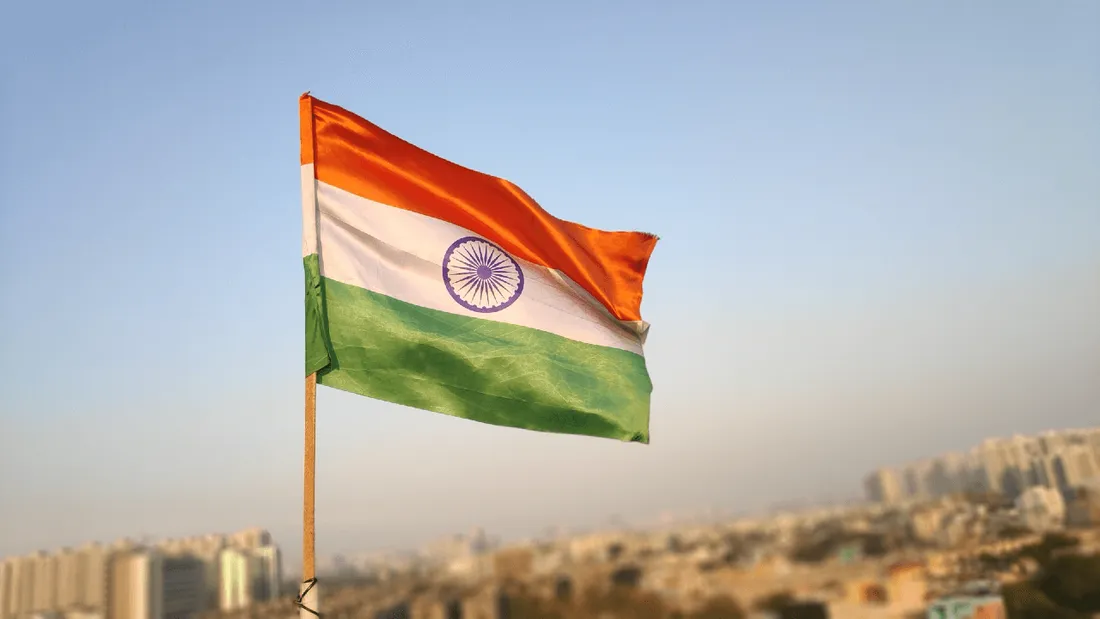 Inde : un pont s’est effondré faisant 132 morts 