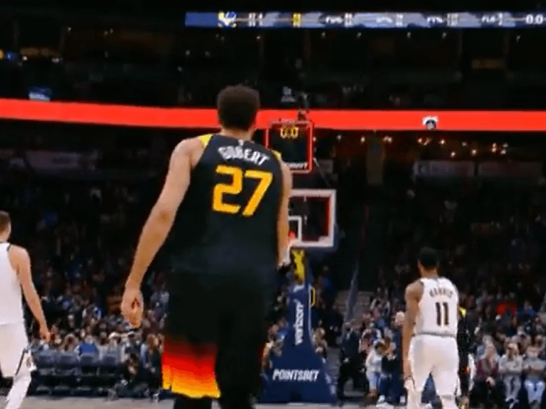 Basket : l'incroyable panier de Rudy Gobert à plus de 20 mètres