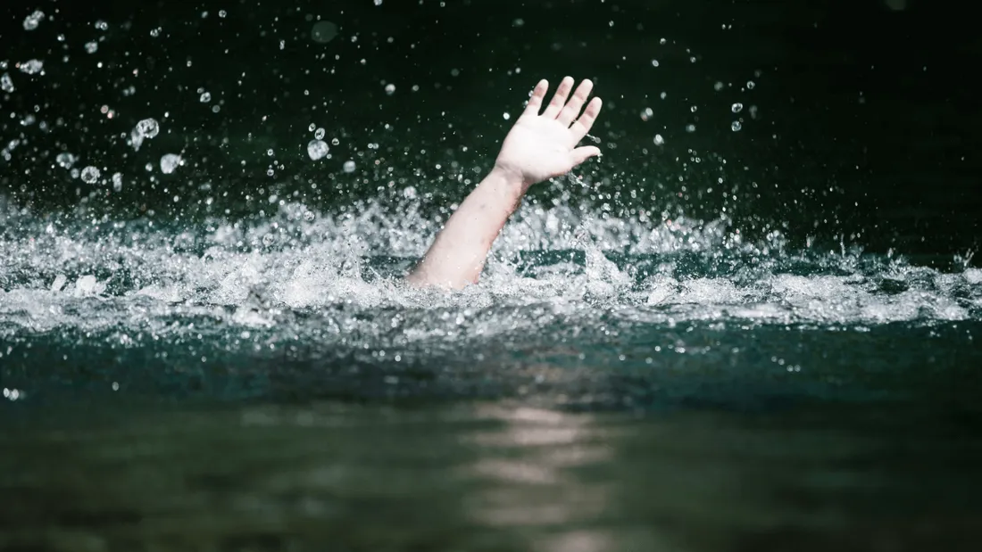 Ancenis : un homme tente de se suicider, 2 lycéens sautent dans la Loire pour le sauver