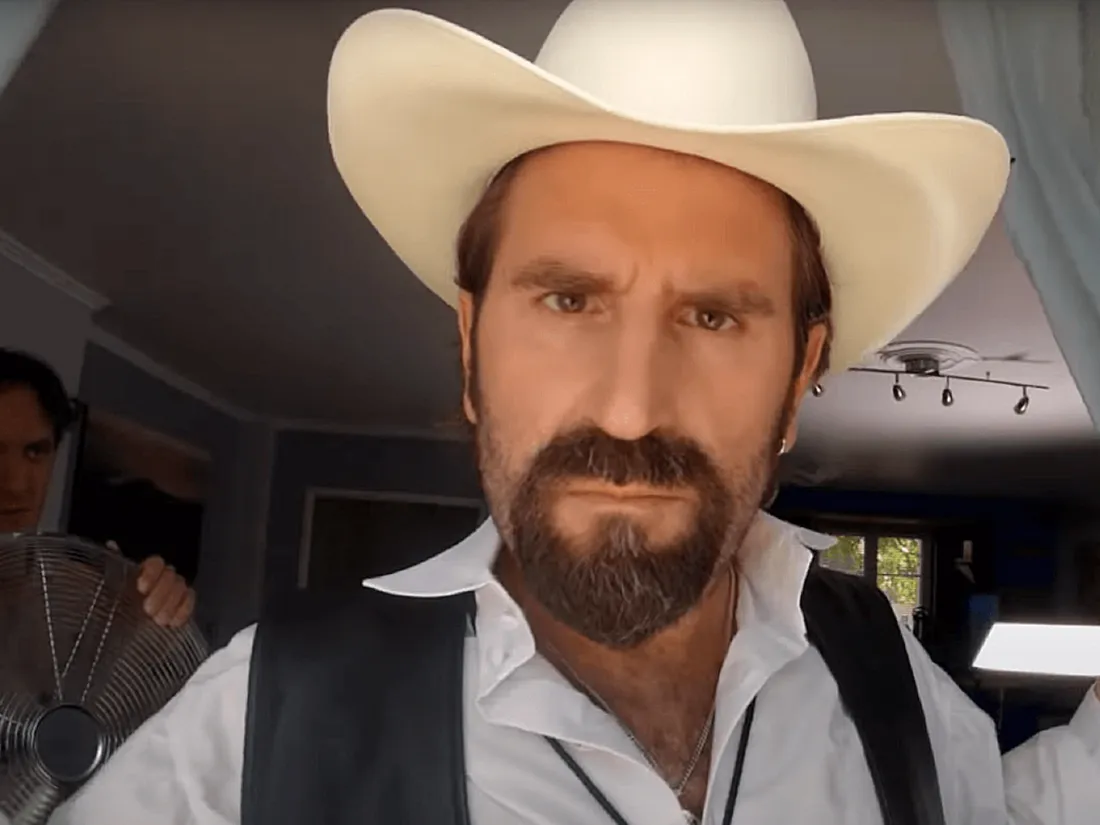 Les Vedettes : le Palmashow dévoile le clip de Simplement Dan