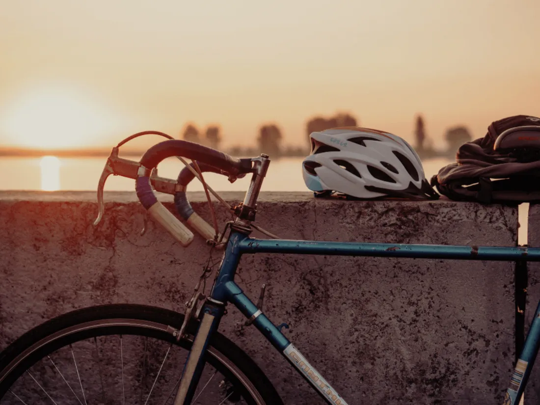Vélo: des sénateurs relancent la bataille du casque obligatoire