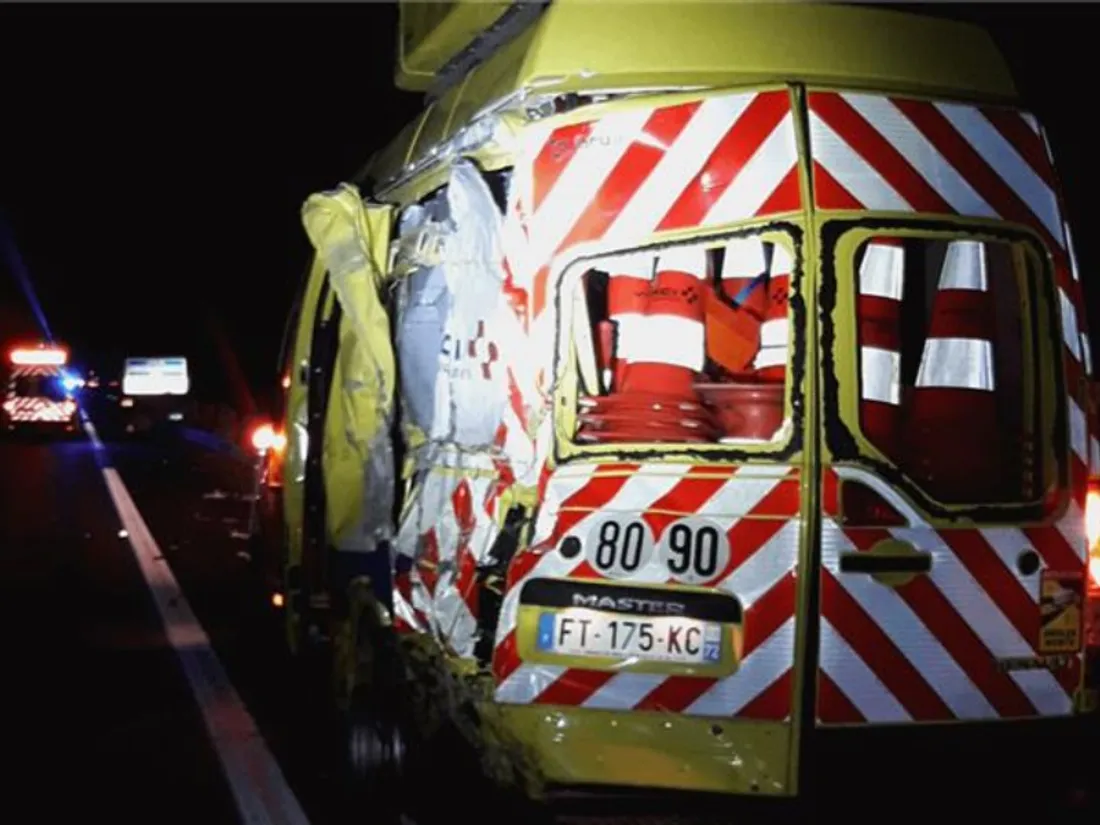 Un fourgon percuté sur l'A85 