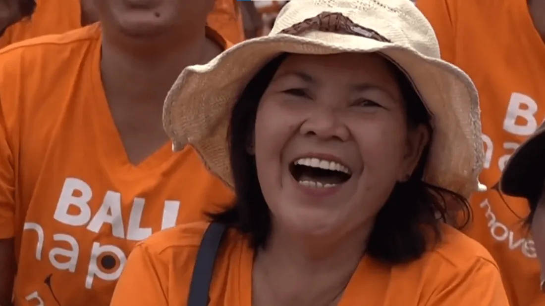 A Bali, des milliers de personnes se sont réunies…pour rire 