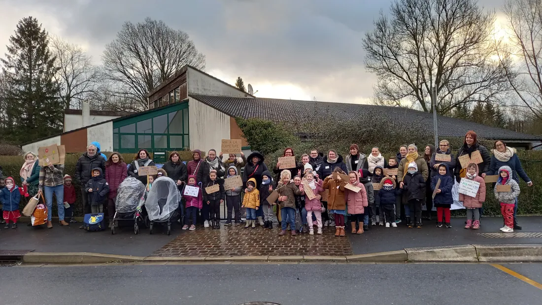 Rassemblement à Douzy