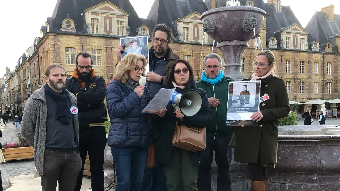 Rassemblement Place Ducale, à Charleville-Mézières, le 16 octobre 2023