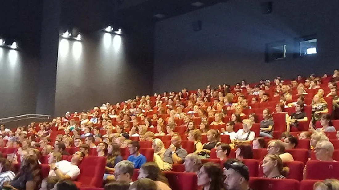 Métropolis salle comble