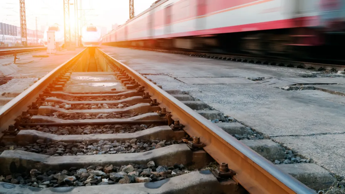 rails train