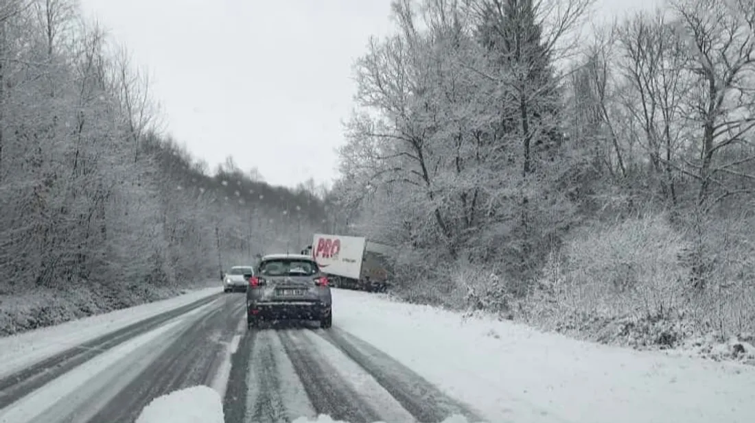 Neige route