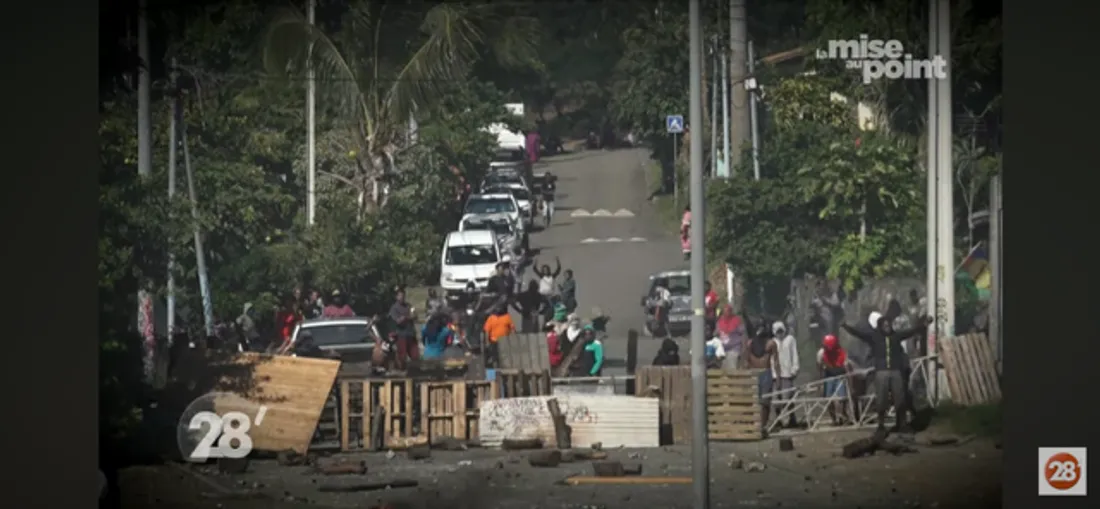 Peur sur l’Île  qui flambe : Les Dessous des Émeutes en Nouvelle-Calédonie