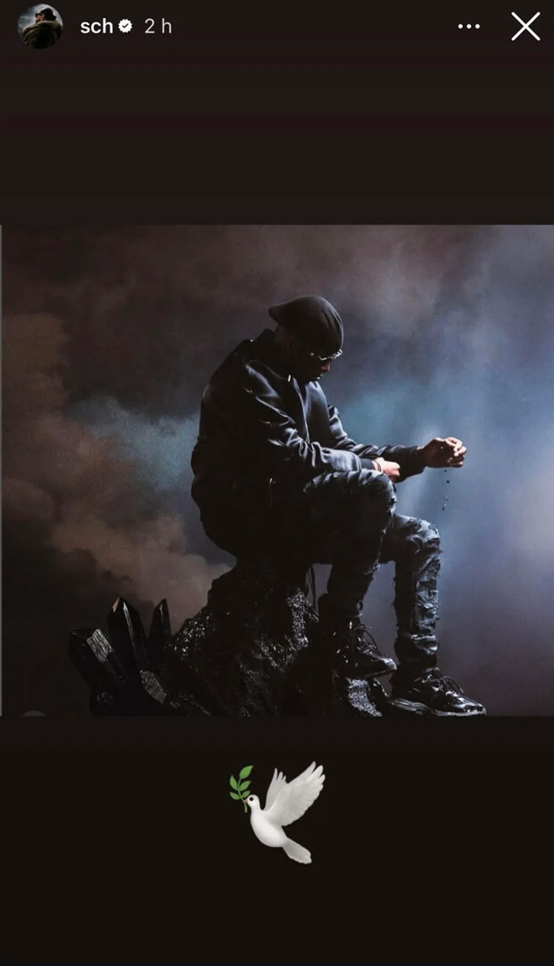 Le monde de la musique en deuil : adieux émouvants à Werenoi, étoile du rap