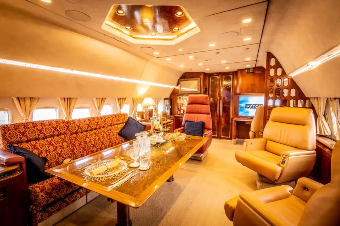 L’ancien Boeing de Pablo Escobar devient un Airbnb de luxe