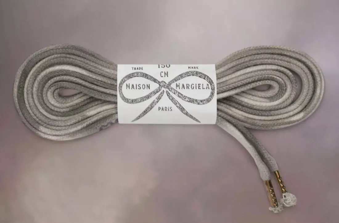 Maison Margiela et sa nouvelle création : des lacets sales à 180 dollars