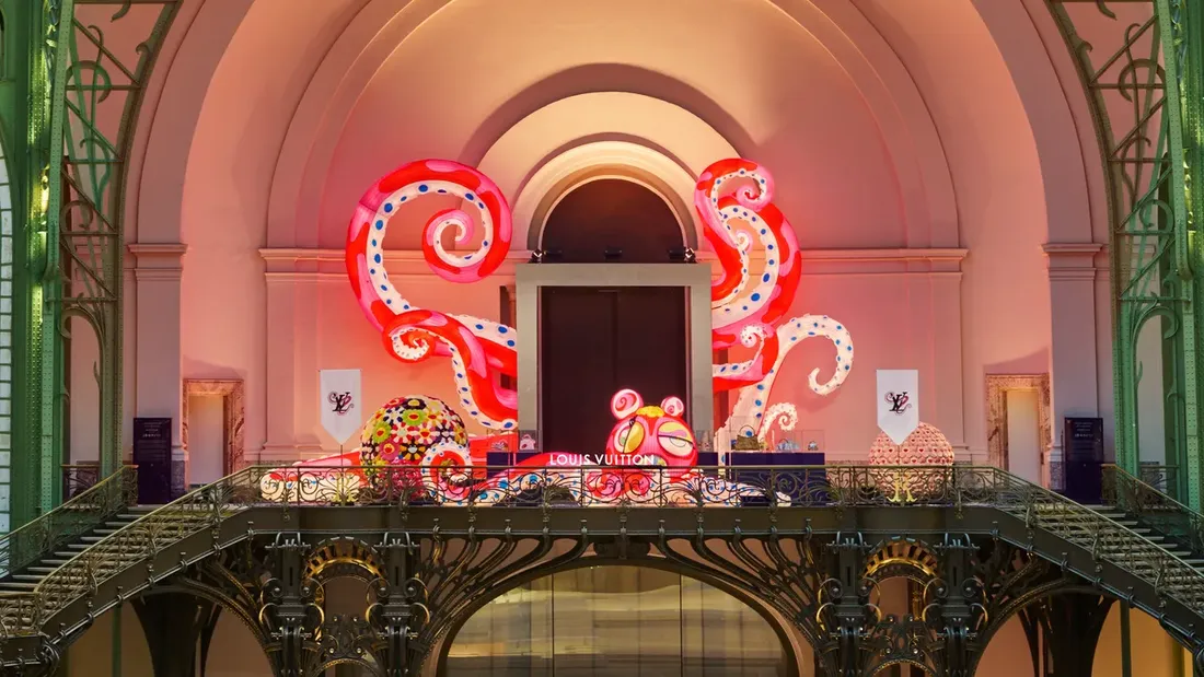 Louis Vuitton et Takashi Murakami présentent leur nouvelle collection à Art Basel Paris