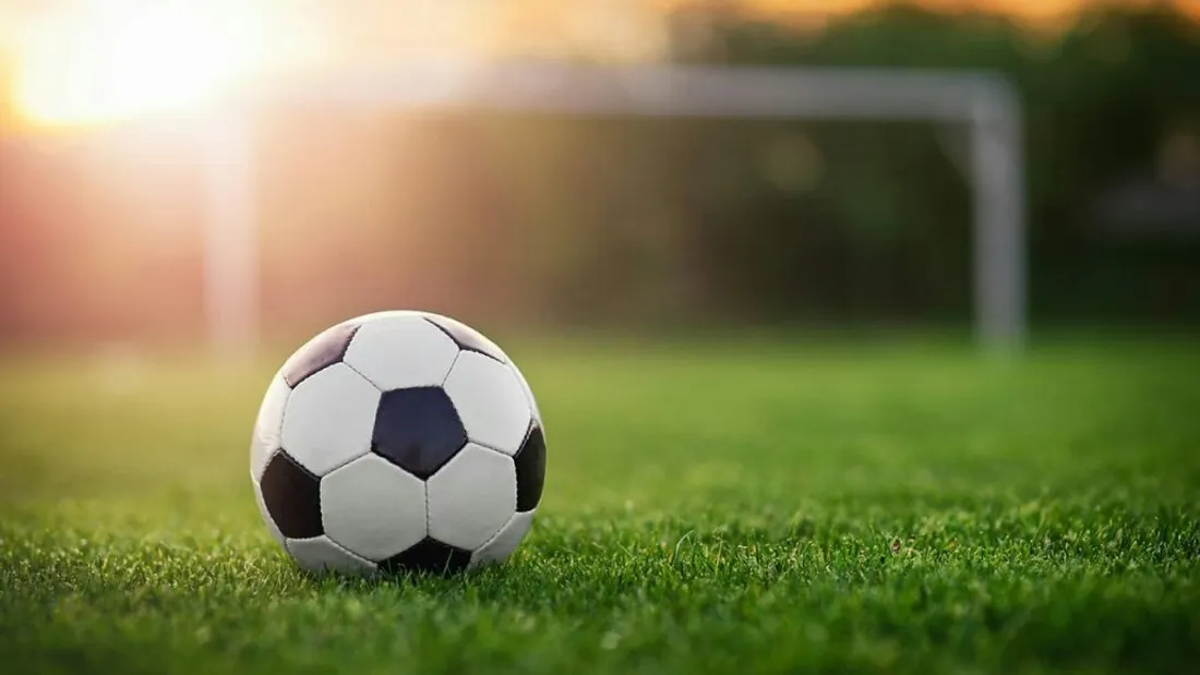 Un but contre son camp marque le football amateur en Angleterre