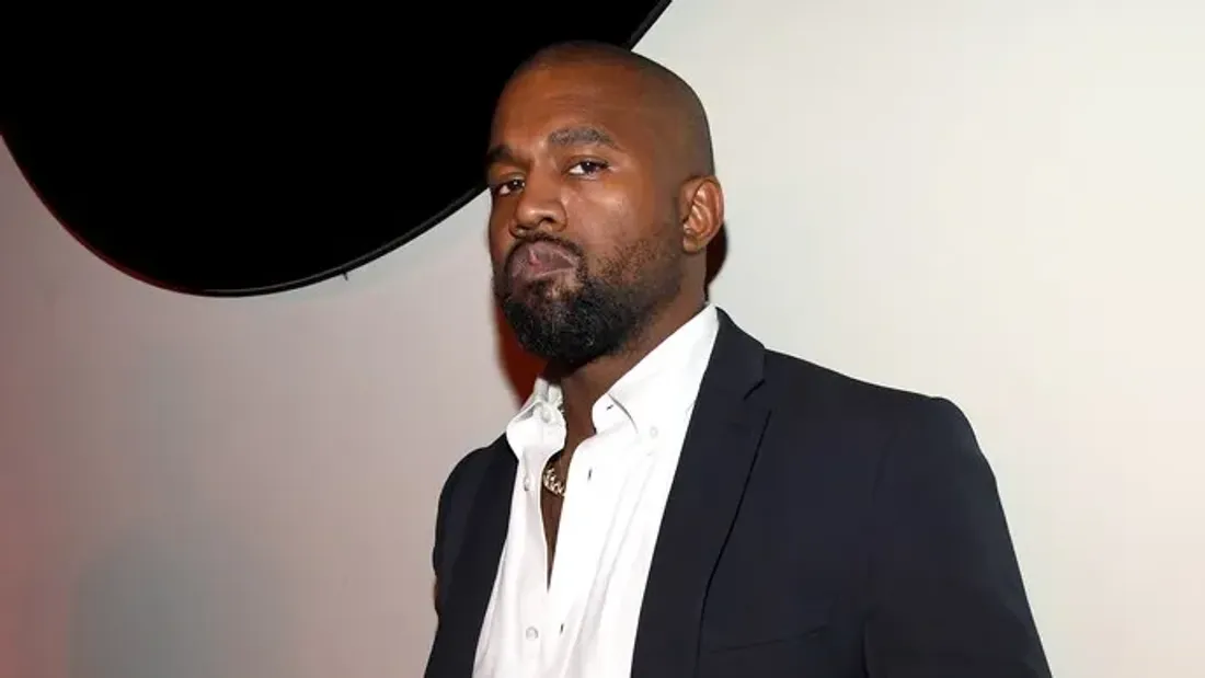 Kanye West face à de graves accusations : entre racisme et admiration pour Hitler 