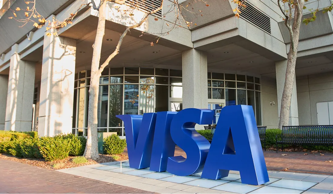 Visa annonce la suppression de postes malgré une performance financière solide