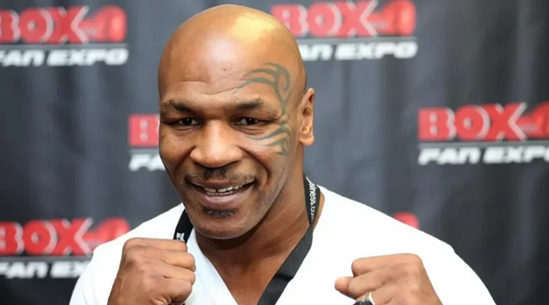 Pour Mike Tyson dévoile le nom du boxeur le plus fort du moment 