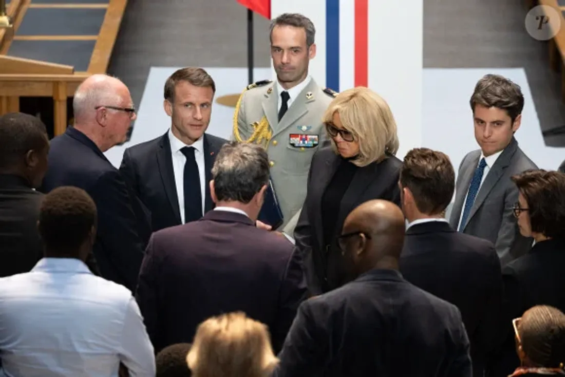 Brigitte Macron : son accessoire qui intrigue tout le monde ?