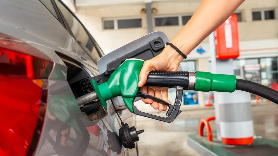 Carburants : la baisse des prix va-t-elle durer ? 