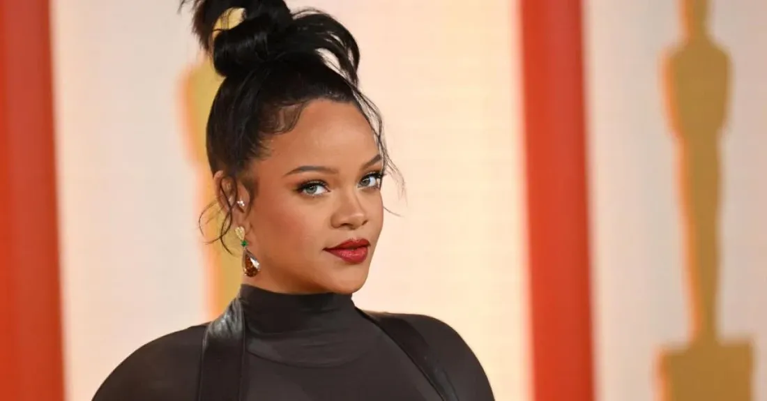 Rihanna partage pour la première fois des photos de son fils pour Pâques