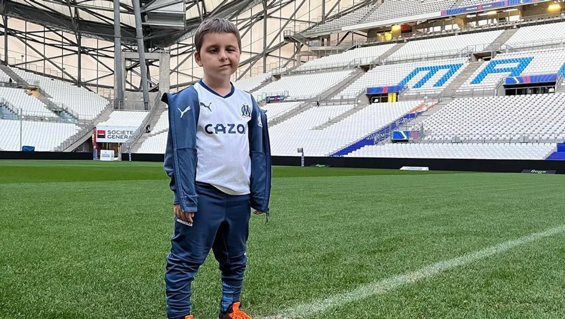 Kenzo 8 ans, atteint de cancer et fan de l'OM a été agressé lors du match Ajaccio-Marseille !