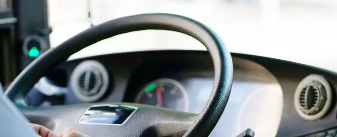 Drame à Édimbourg : Un septuagénaire tué par un bus et des rumeurs de "tête coupée"