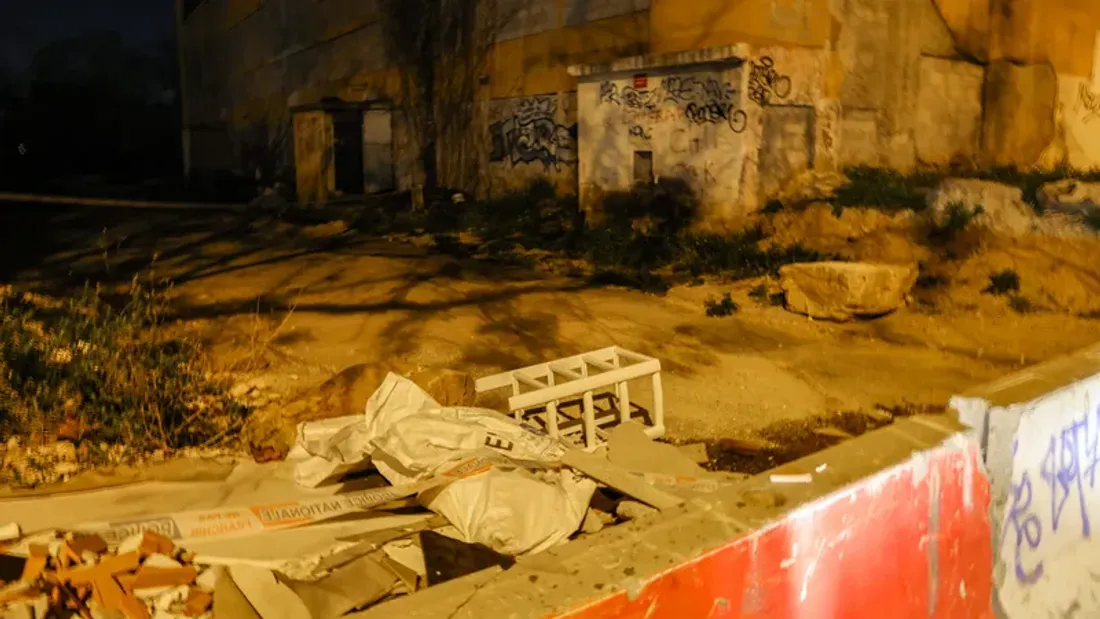 Un corps calciné découvert près du parc Corot à Marseille