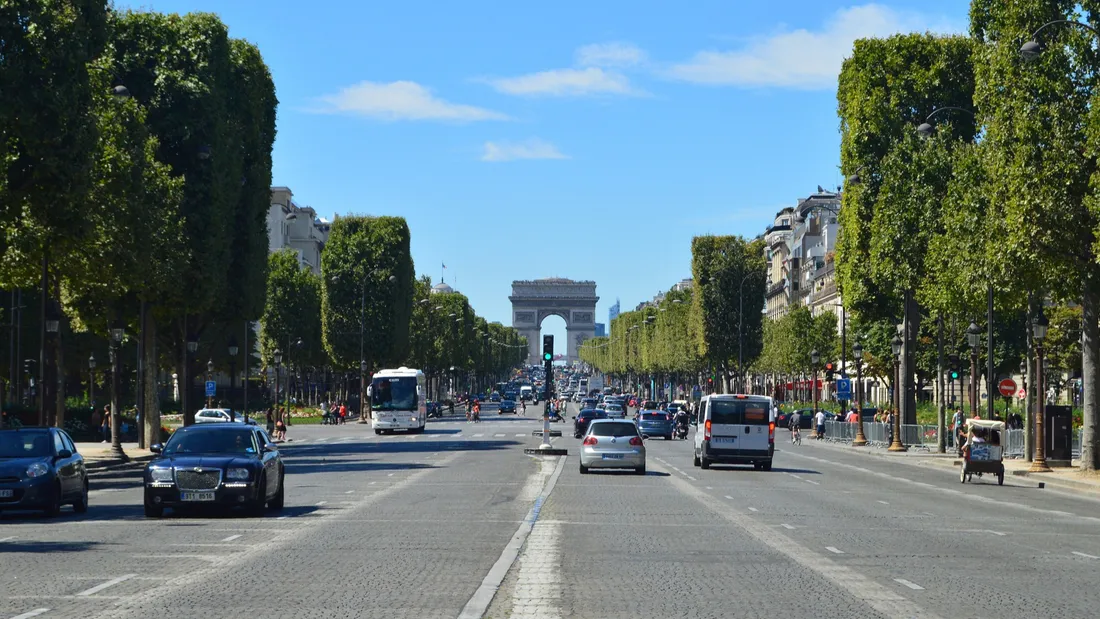 Circulation Paris - Arc de Triomphe