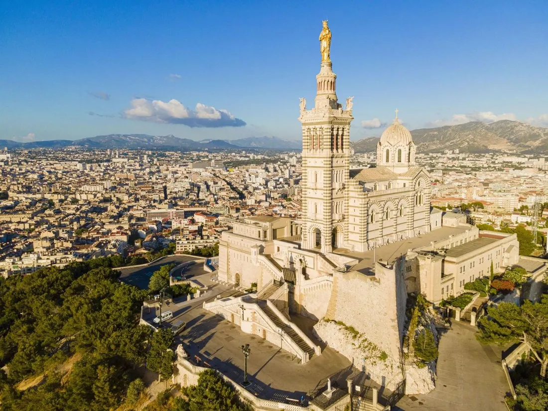 Notre-Dame de la Garde : Une rénovation dorée pour la Bonne Mère