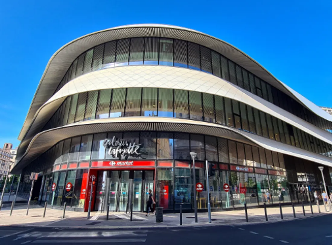 Départ des Galeries Lafayette 