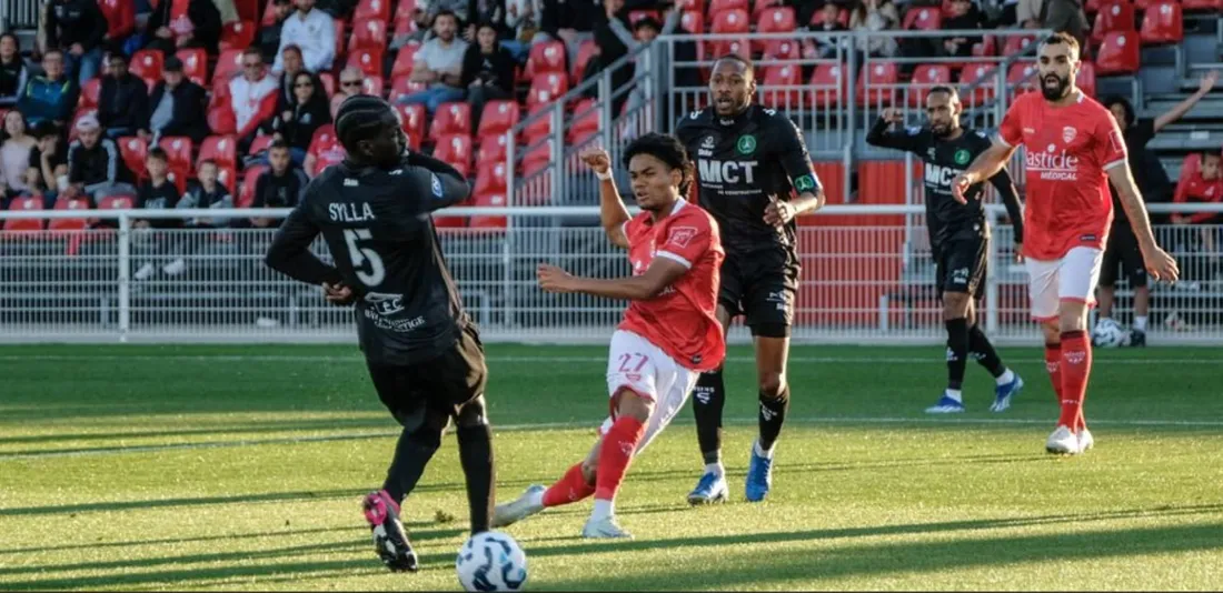 Nîmes cale face à Paris 13 Atlético et voit le maintien s’éloigner    