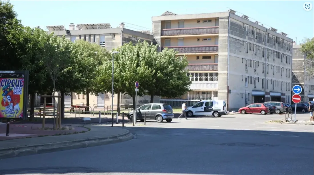 [ POLITIQUE ] Arles: la directrice de l'Anru en visite à Barriol pour le projet de réhabilitation