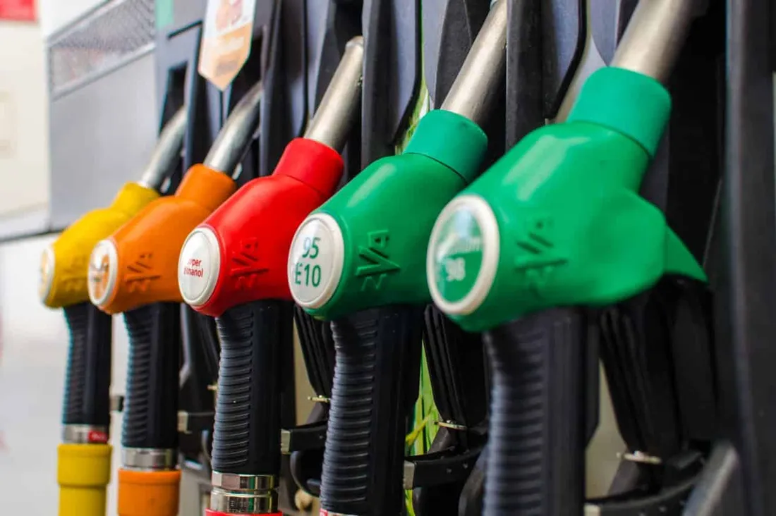 Bonne nouvelle à la pompe : le prix des carburants chute enfin
