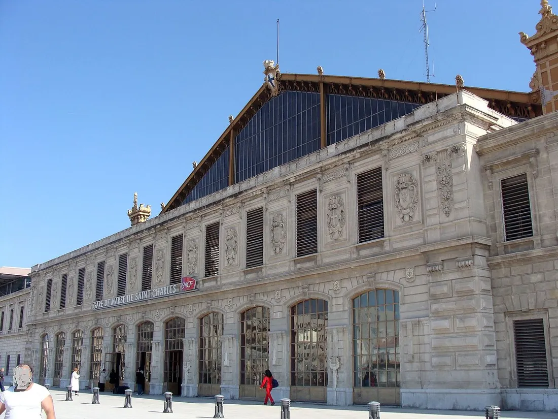 À Marseille, la SNCF cesse le nettoyage de la gare Saint-Charles