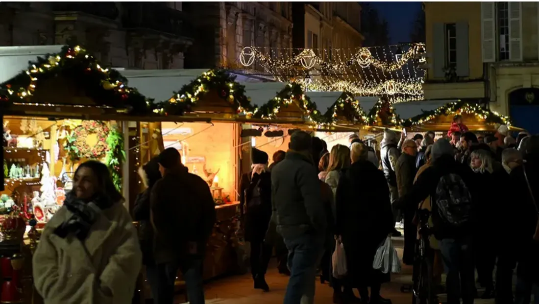 [ ECONOMIE - ARLES ] A Arles, des commerçants heureux du retour du marché de Noël