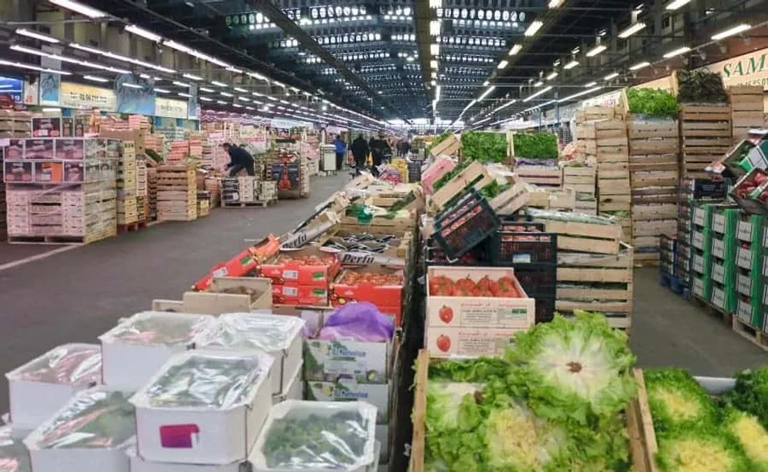 "Plus rien ne se vend" : l’inquiétude des agriculteurs au MIN de Châteaurenard