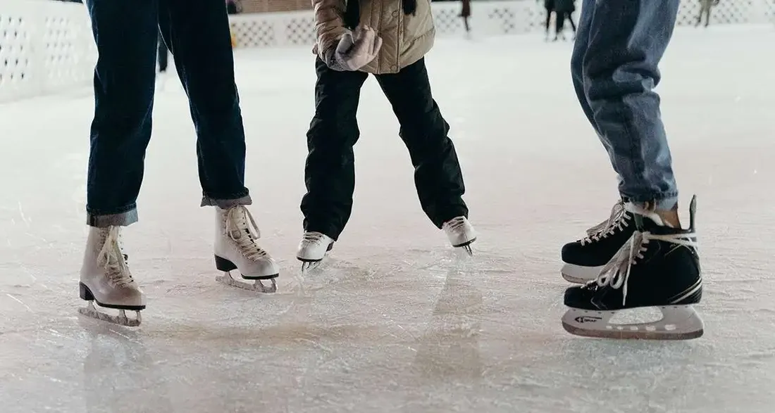 [ Société ] Violente bagarre à la patinoire de Marseille : six blessés et évacuation massive