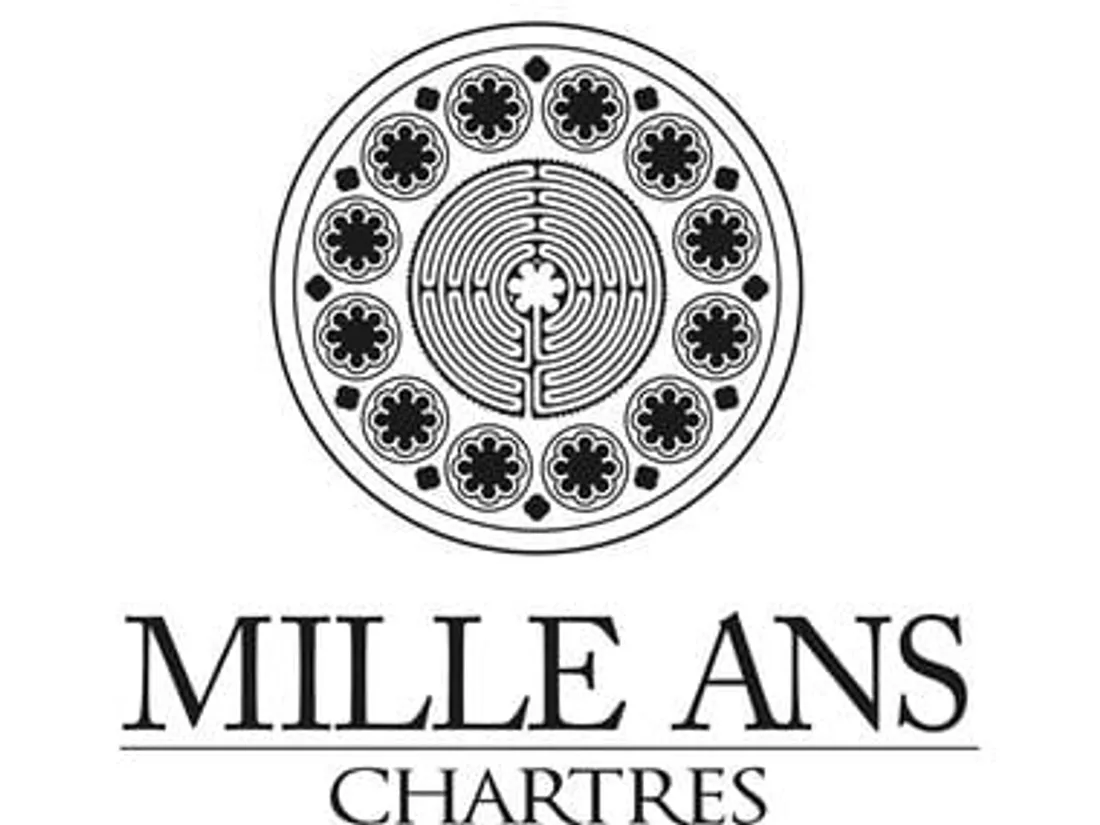 CHARTRES -  1000 ans d'histoire