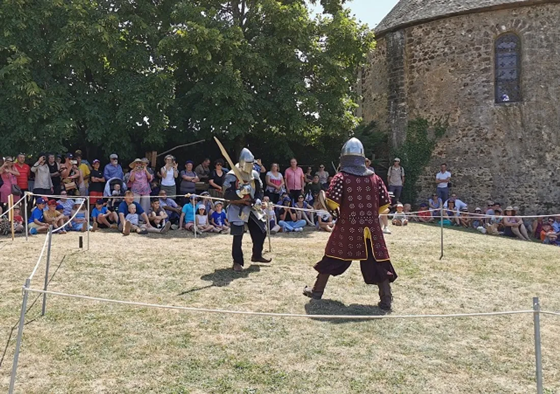 ARVILLE (41) - Batailles et ripailles, à la table des chevaliers