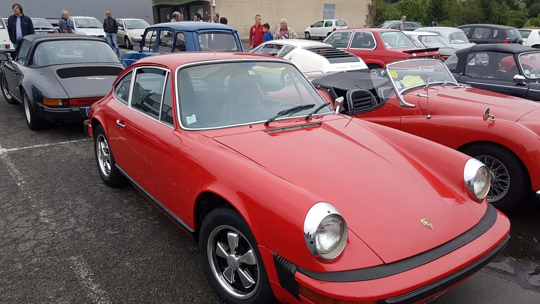 Porsche 911