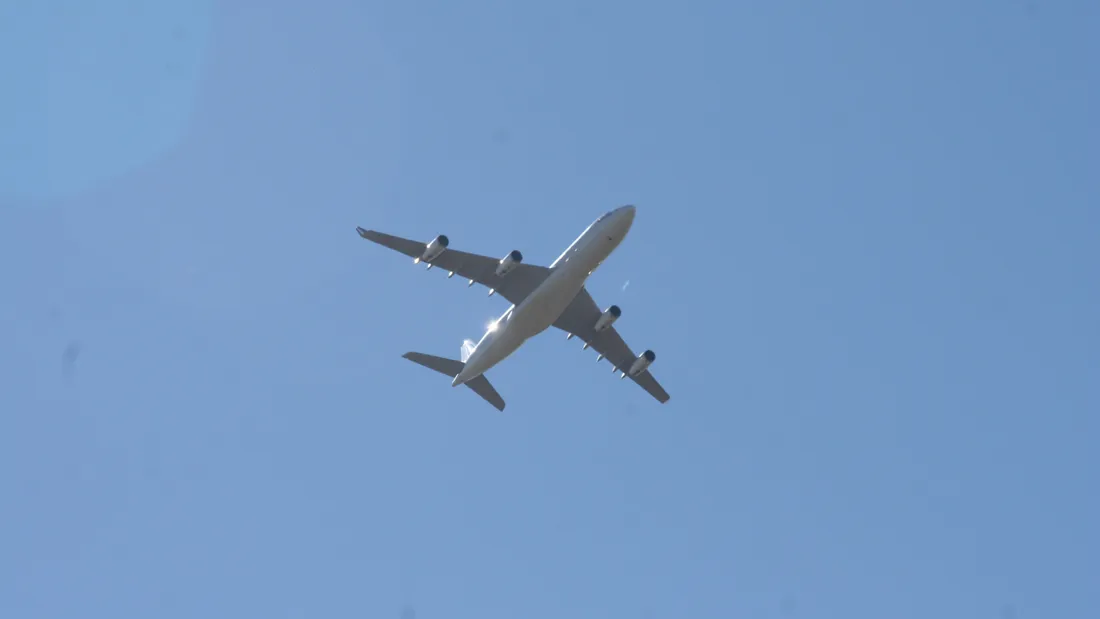 Avion, en vol