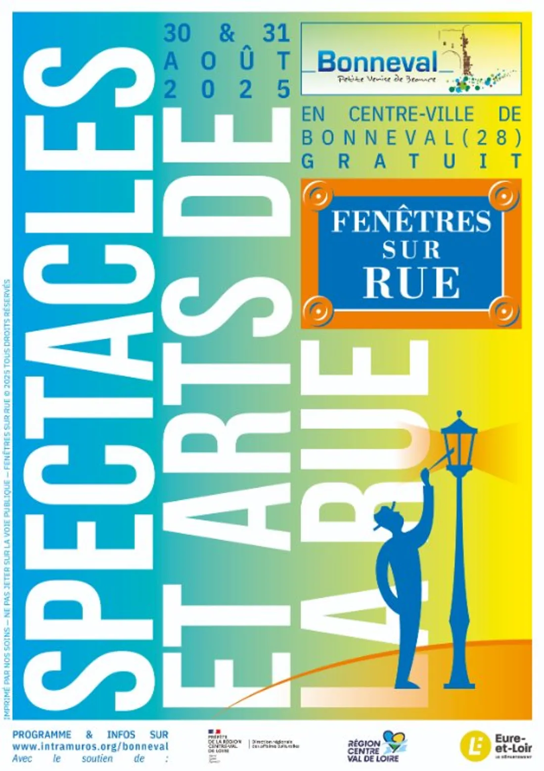 BONNEVAL - Fenêtres sur rue